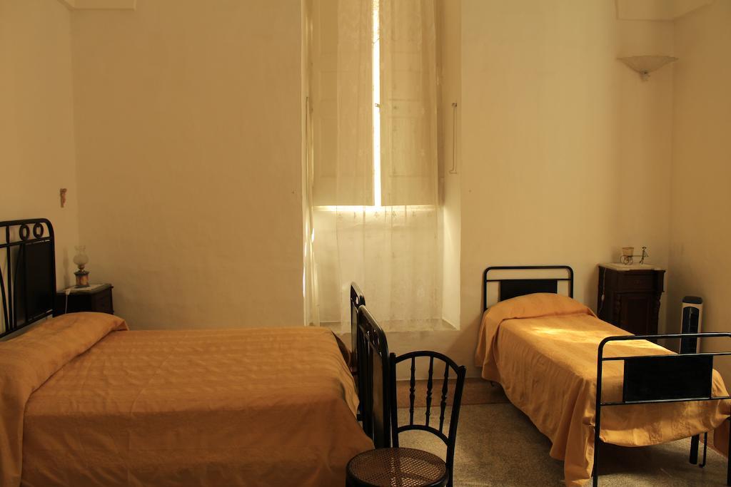 Palazzo Bitonti Panzió Gagliano del Capo Szoba fotó