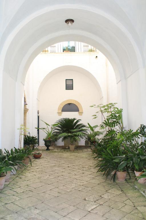 Palazzo Bitonti Panzió Gagliano del Capo Kültér fotó